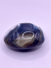 Load image into Gallery viewer, Orca Agate Palm Stone