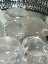 Load image into Gallery viewer, Clear Quartz Palmstone