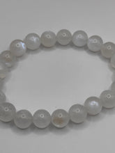 Load image into Gallery viewer, Moonstone Bracelet
